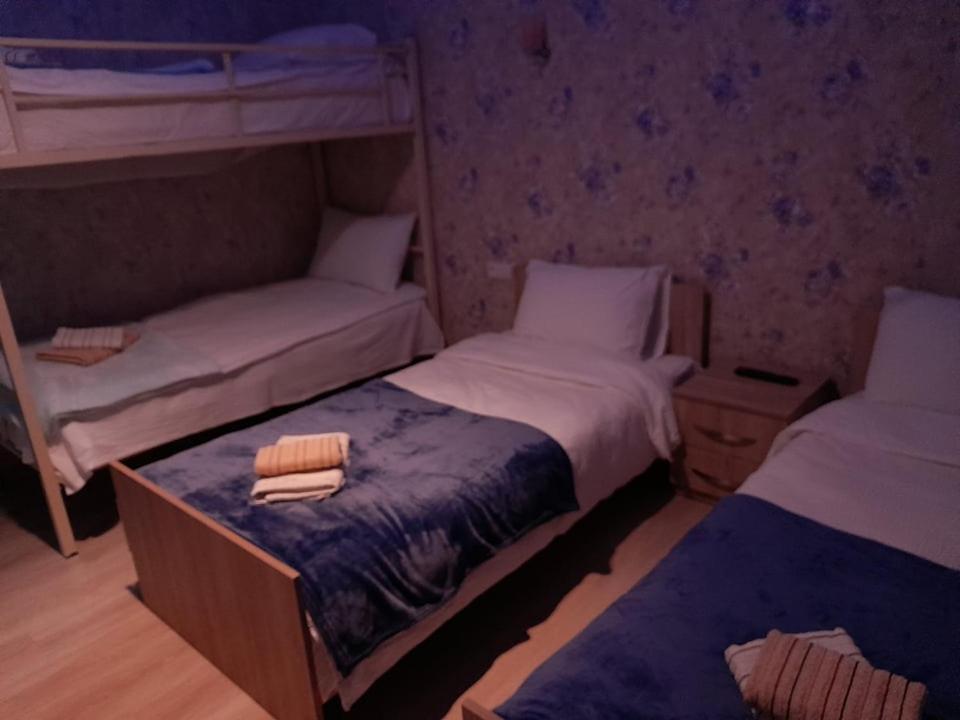 AnSeZa Hotell Kutaisi Eksteriør bilde