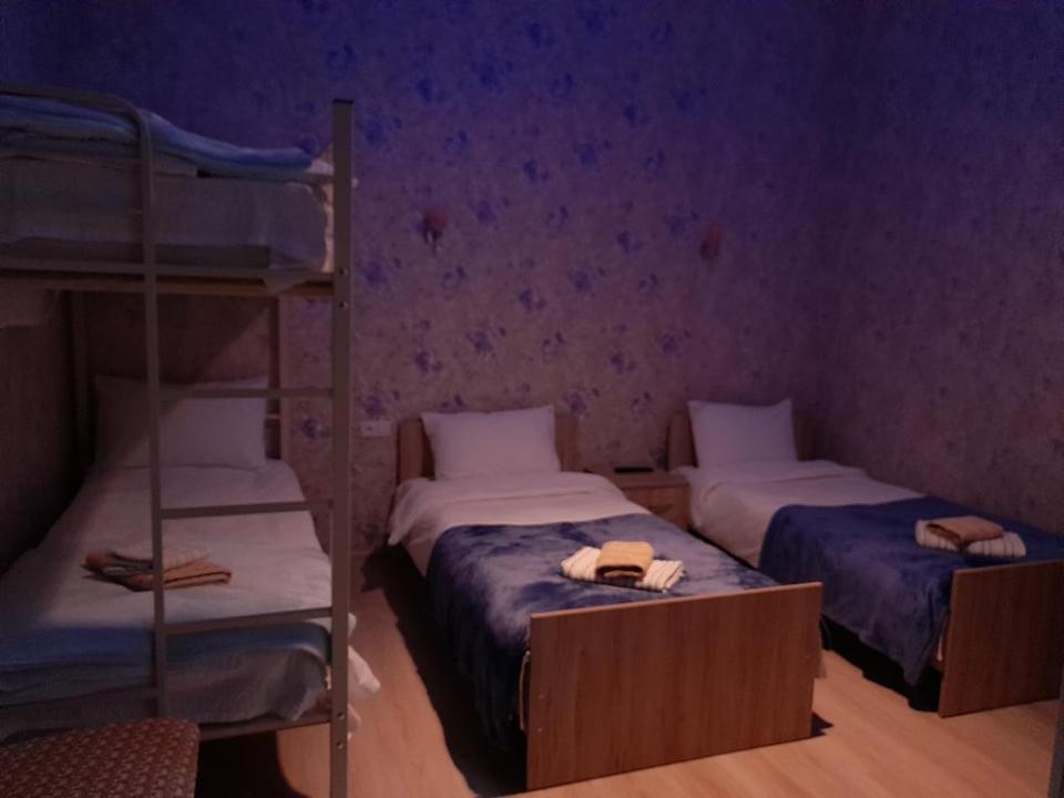 AnSeZa Hotell Kutaisi Eksteriør bilde